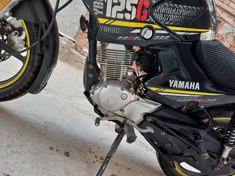 Yamaha YBR 125G 2020 3