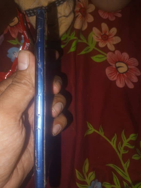 Samsung j6 panel damage mobile pta approved condtion 7/10 2