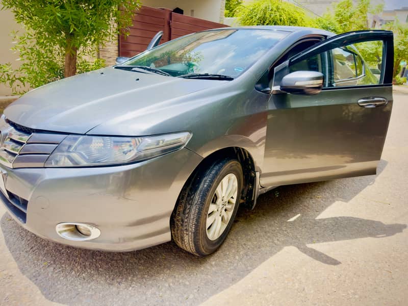 Honda City Aspire 1.5  2015 Orignal Condition (Home Used Car) 1