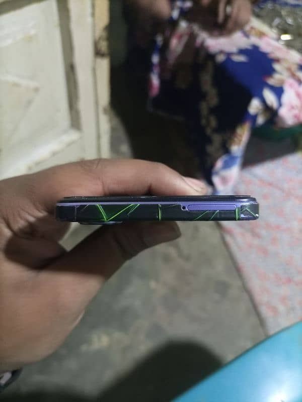 Vivo Y17S (6+6/128)GB 3