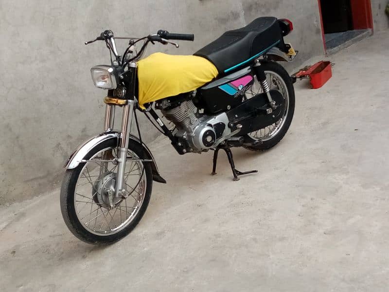 Cg 125 Model 2018 good condition no work required Chakwal number 0