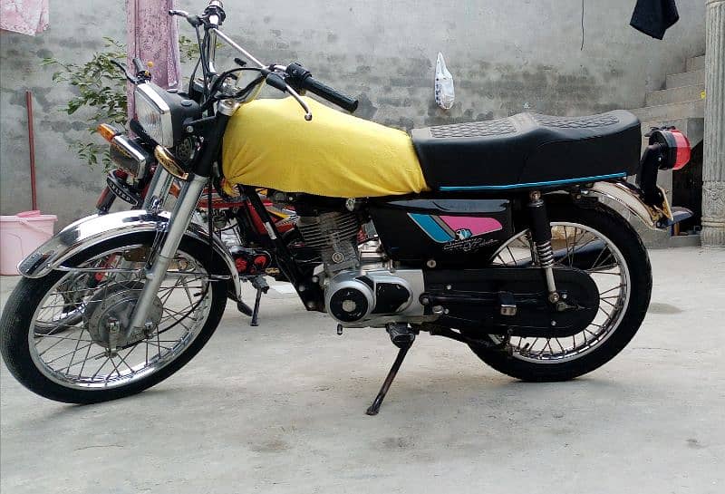 Cg 125 Model 2018 good condition no work required Chakwal number 2