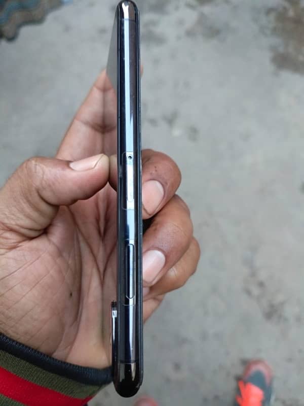 iPhone X Good Condition 4