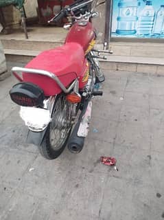 Honda 125  new condition