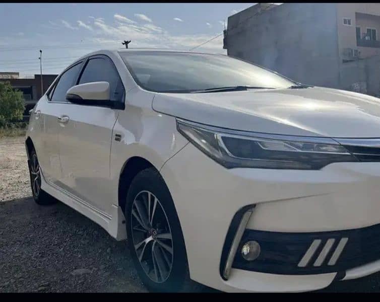 Toyota Altis Grande 2018 0