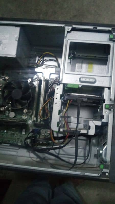 HP ProDesk 600 G1 Tower PC in good condition 2