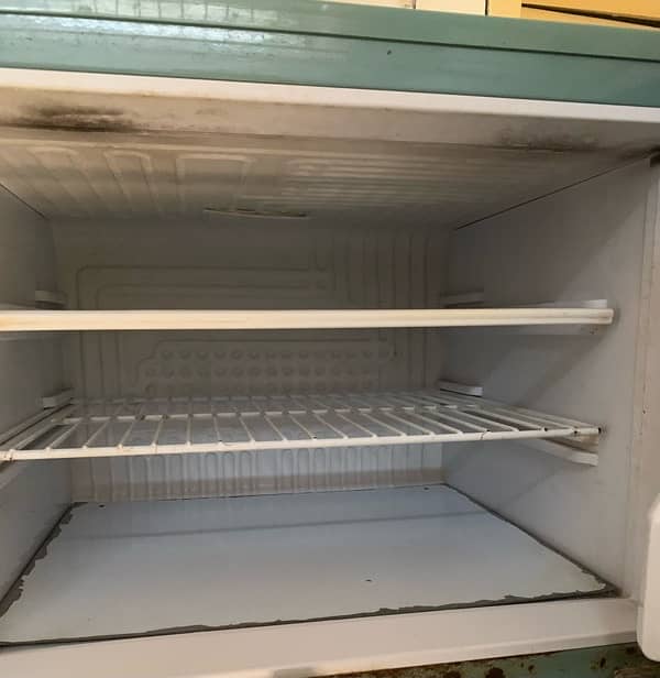 Fridge  For sale Medium  size 7