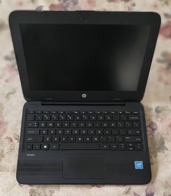 hp stream notebook 11 pro 2