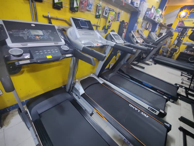 SLIGHTLY USED TREADMILLS  IMPORTED GYM EQUIPMENT WITH WARRANTY 1