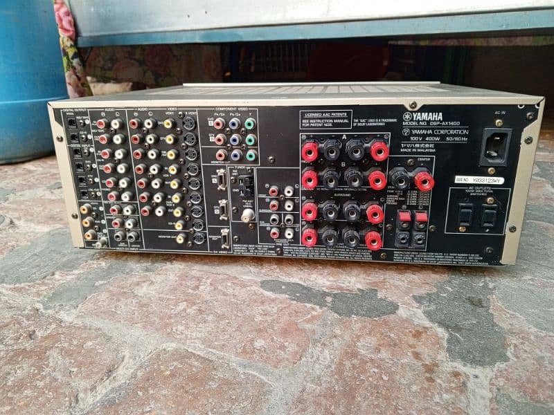 YAMAHA Amplifier. DSP AX-1400 2