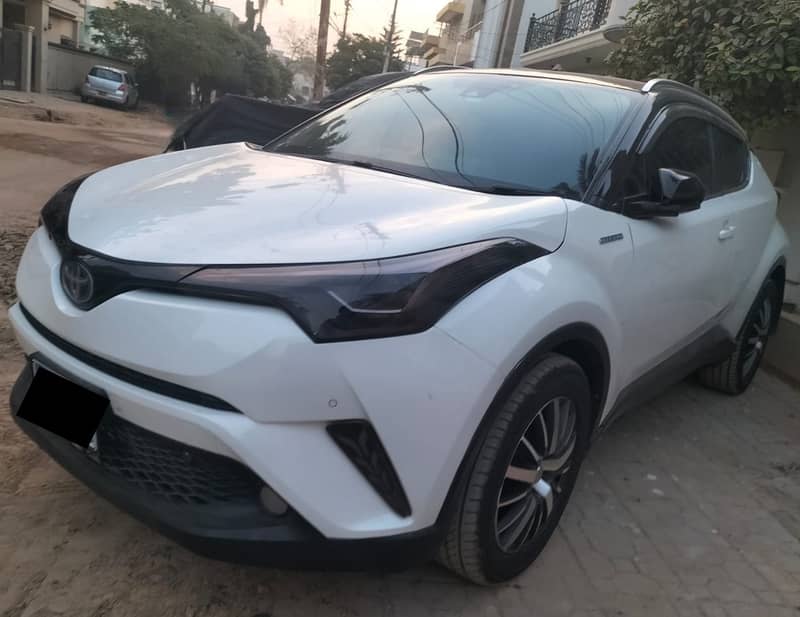 Toyota C-HR G-LED Top Of The Line 2