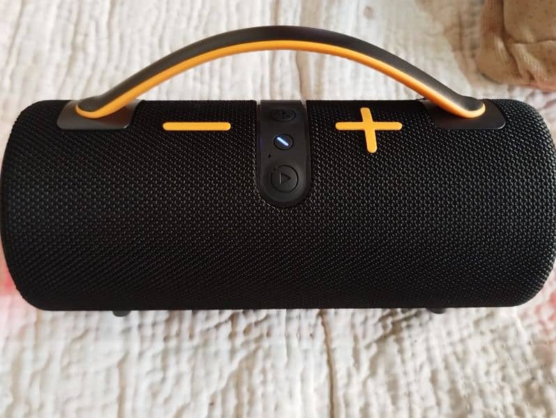 Rockmia Bluetooth speaker new box pack 3