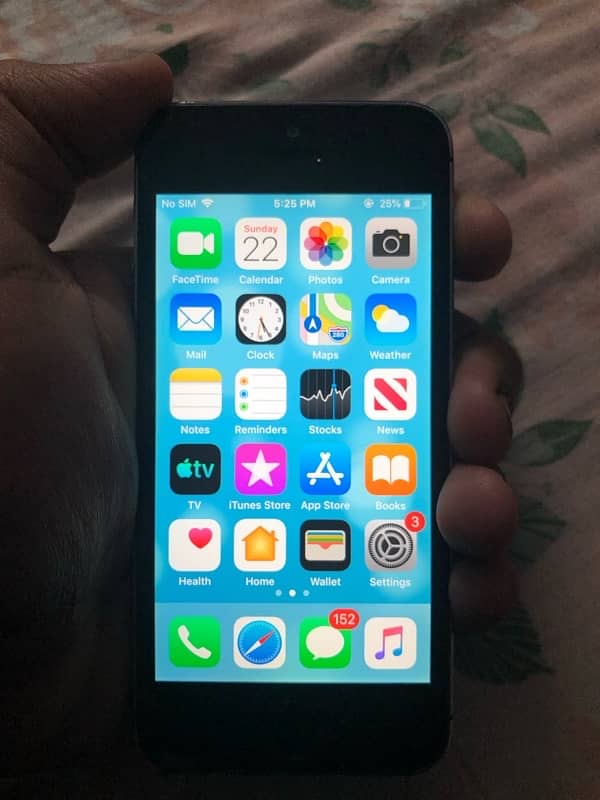 IPhone 5s 16Gb Storage 0