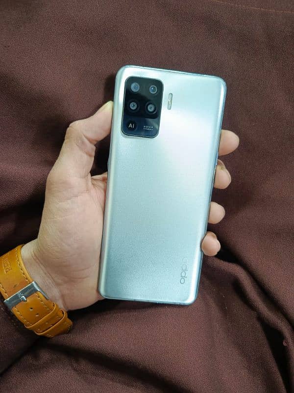 oppo F19pro  8/128  complete box 0