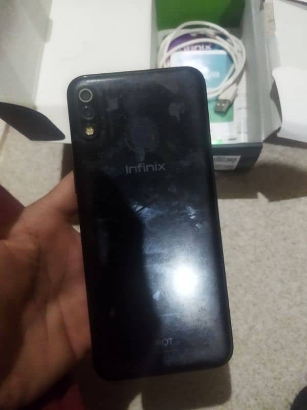 Infinix hot 8 lite 5