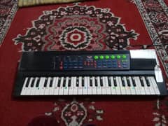 ELECTRONIC KEYBOARD