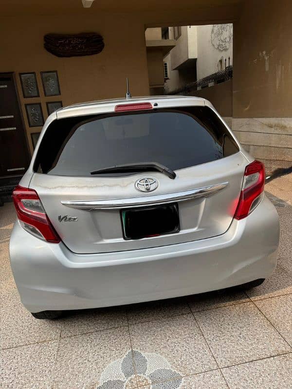 Toyota Vitz 2015 1