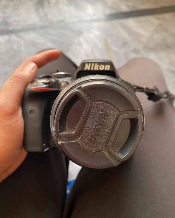 Nikon d3300 camera for sale with 2 battery  1 bag 0