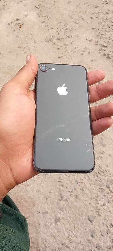 iphone 8 condition 9/10 for sale 0