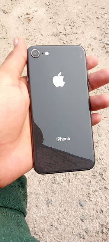 iphone 8 condition 9/10 for sale 1