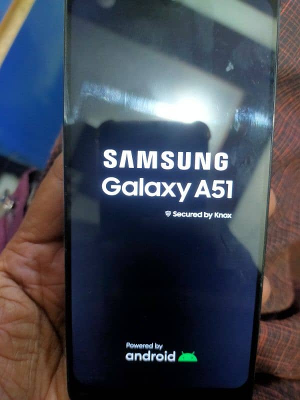 Samsung Galaxy A51 6gb 128gb complete Saman 4