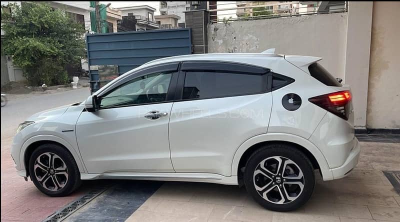 Honda Vezel 2018 4