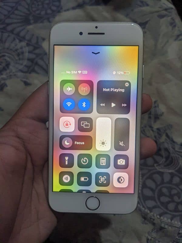 iphone 8 64GB 4