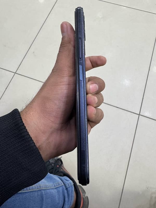 infinix hot 12 6/128 2