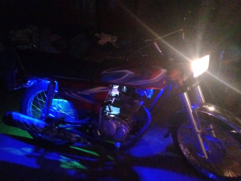 CG 125  Honda 03162209700 whatapp 7