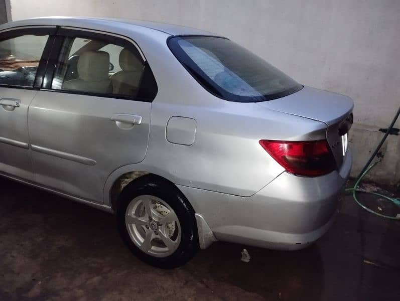 Honda City IDSI 2004 1