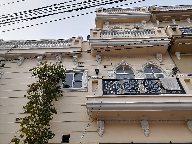 Corner 4 Marla House Situated In Marghzar Officers Colony For sale 1