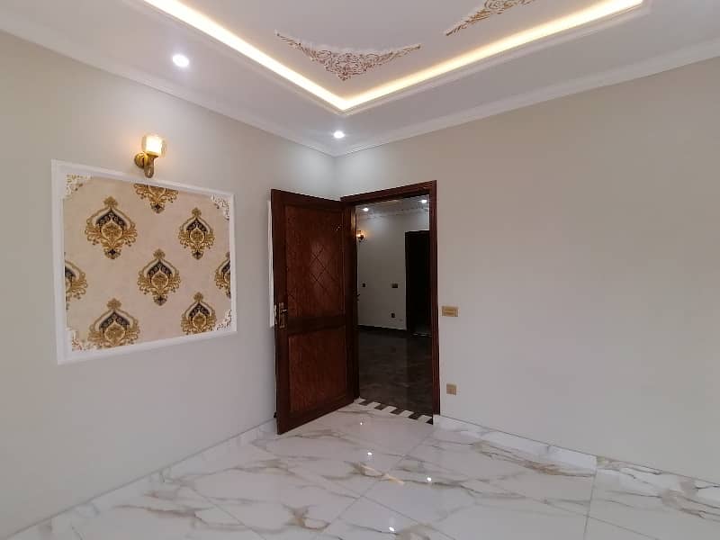 Well-constructed Brand New House Available For sale In Marghzar Officers Colony 24