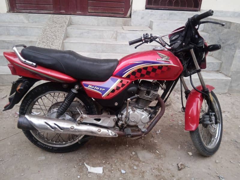 HONDA 125 DELUX 5