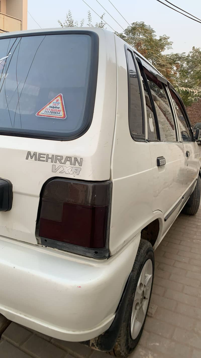 Suzuki Mehran VXR 2016 5