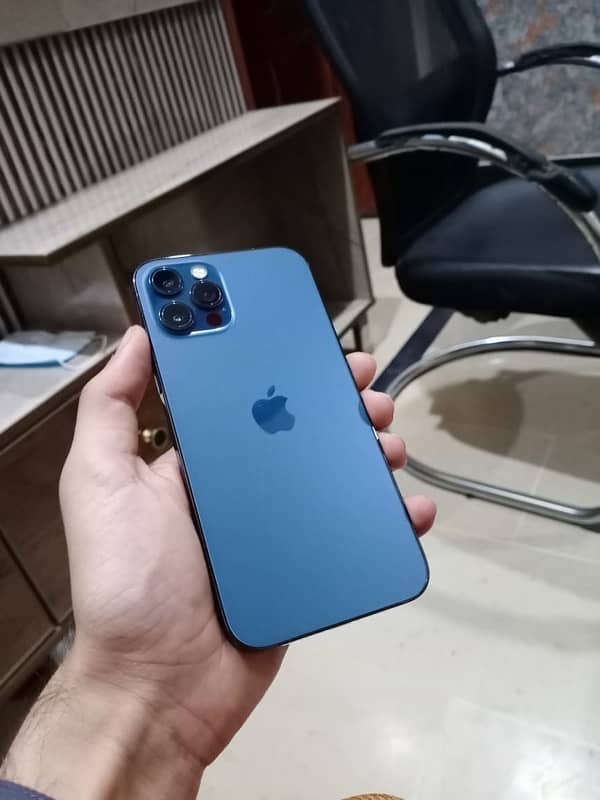 IPHONE 12 PRO 0