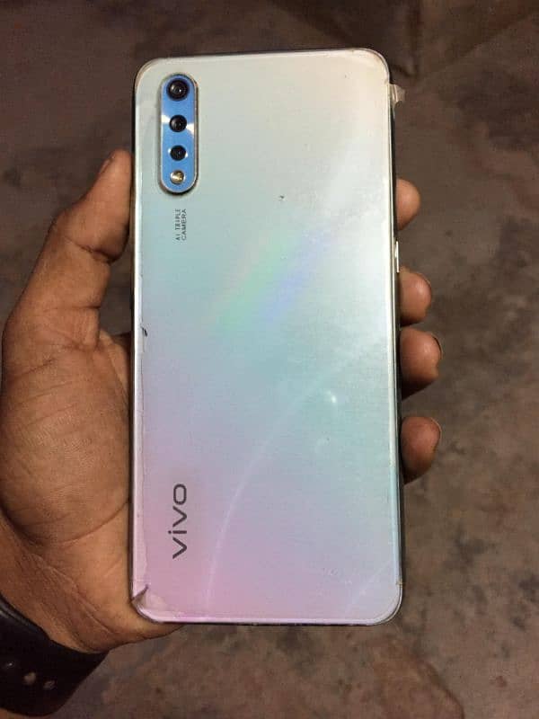 Vivo S1 6