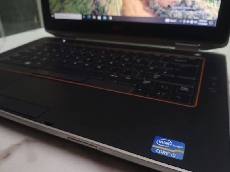 Dell laptop 3