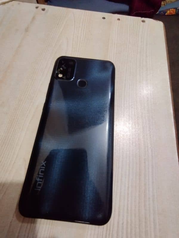 infinix hot 10 play with box | infinix 10/10 condition mobile 2