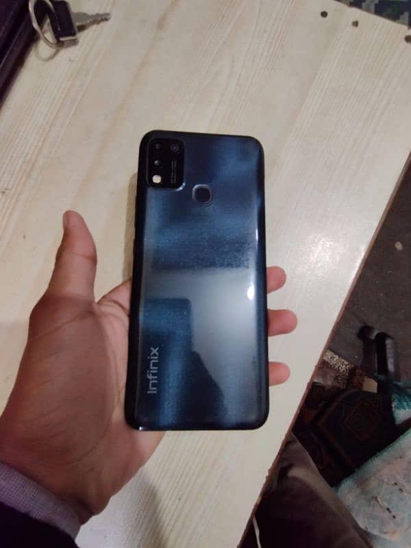 infinix hot 10 play with box | infinix 10/10 condition mobile 3