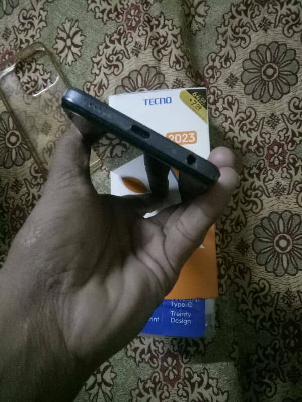 tecno spark bf 7 4/64 10/10 condition 3