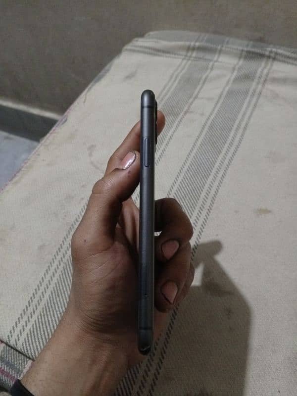 iphone 11 simple 3