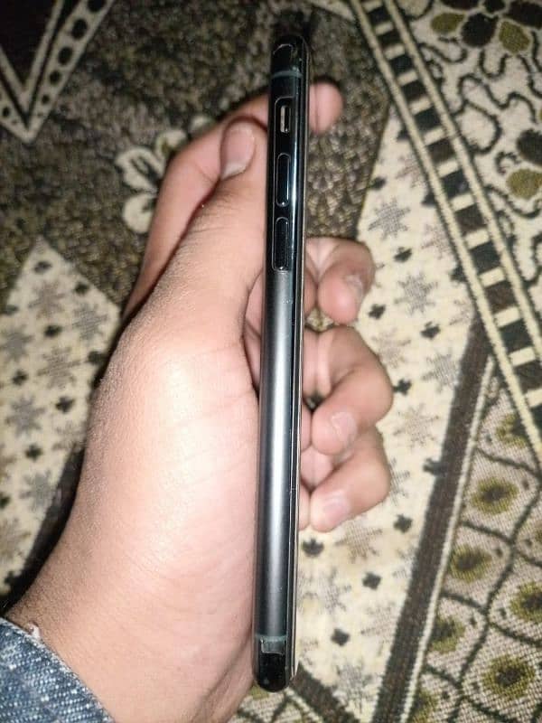 I phone 11 pro 2