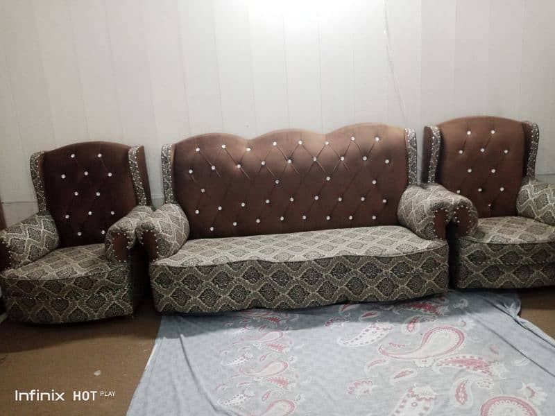 5 seater high back velvet poshished sofa set 8