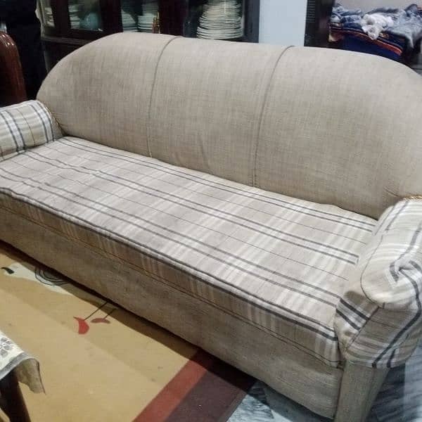 Comfortable Sofa 1