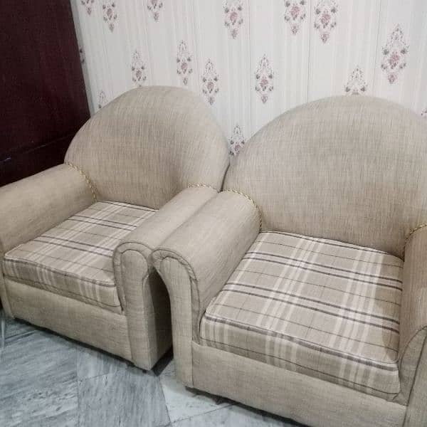 Comfortable Sofa 3