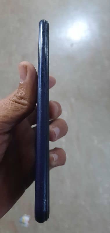 oppo a3s 3gb 32gb non pta. 4