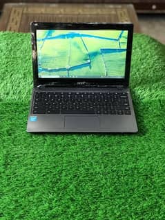 Acer c740 Intel Celeron 5th generation 4gb ram 128gb ssd