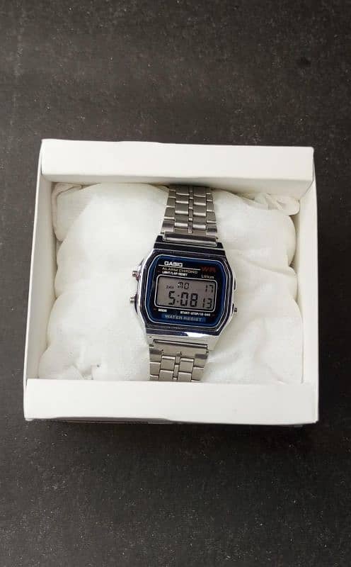 Classic Casio Vintage watch 0