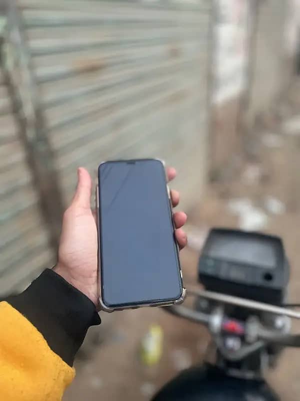 iPhone 11 Pro Max exchange 1