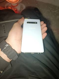 samsung s10 plus 6/128 urgent sale